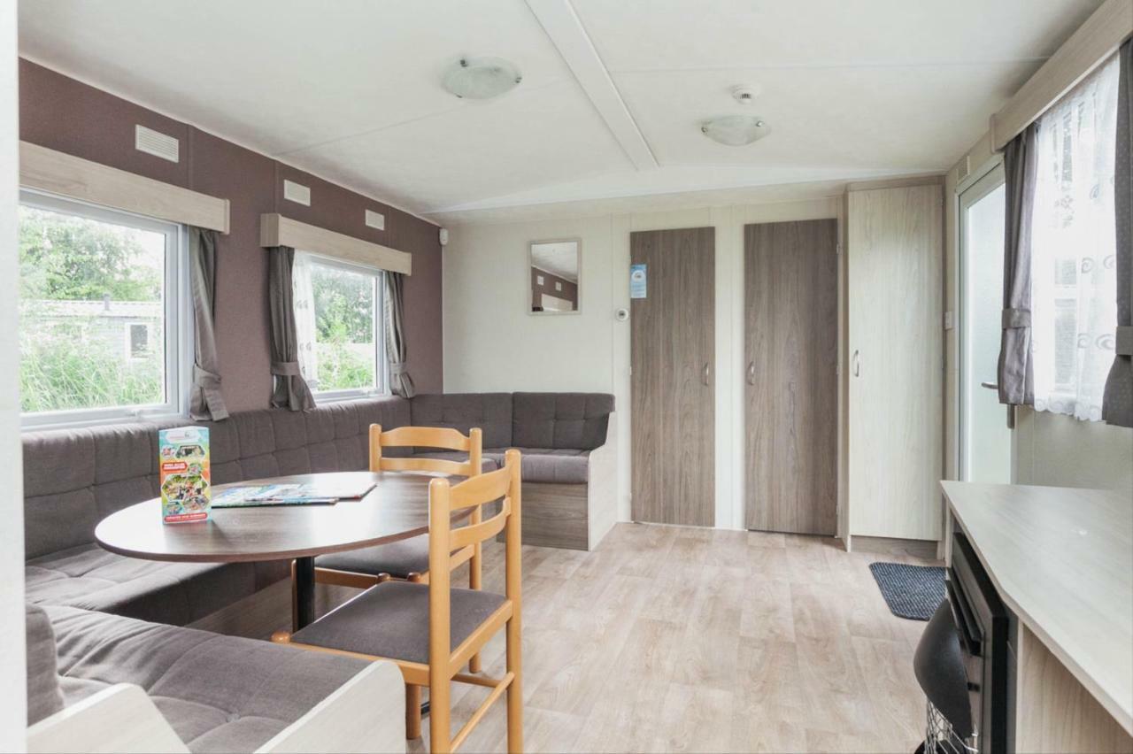 Mb Zeeuwse Mobile Home Hoek ภายนอก รูปภาพ